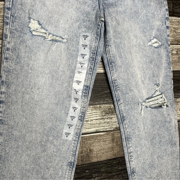 NEW Old Navy Sky Hi Straight Jeans Womens Sise 6 Distressed Light Wash Raw Hem - Picture 6 of 11